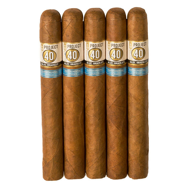 Alec Bradley Project 40 - Churchill